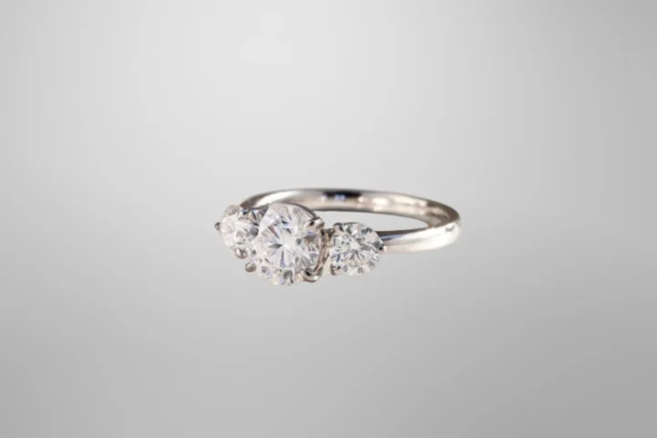 18ct White Gold Engagement Rings